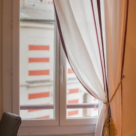 D'hotes La Maison Hippolyte Отель типа 